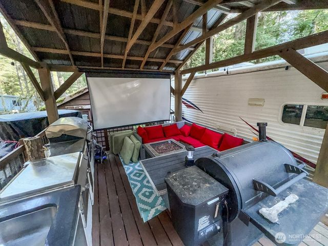 94 3 Sunset Circle, Maple Falls, WA 98266