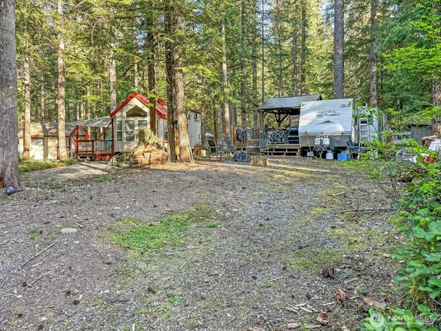 94 3 Sunset Circle, Maple Falls, WA 98266