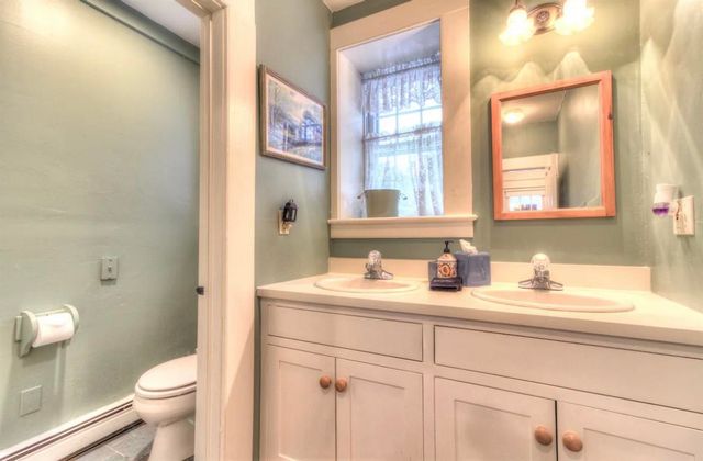 41 Lawrence Hill Road, Weston, VT 05161