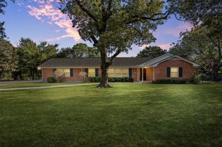 4825 Hillcrest Drive, Waco, TX 76710