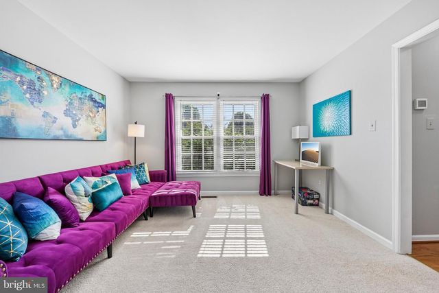 9368 DAHLIA CT, Manassas, VA 20110
