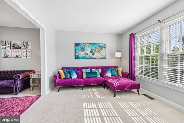9368 DAHLIA CT, Manassas, VA 20110