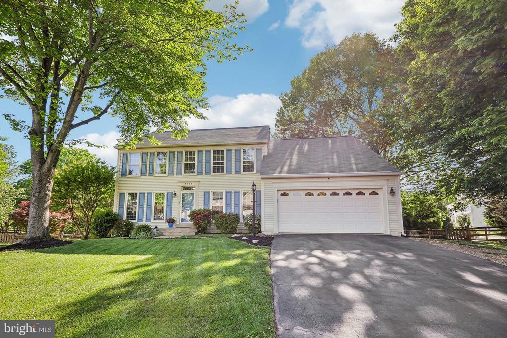 9368 DAHLIA CT, Manassas, VA 20110