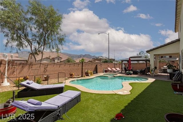 5520 Bruin Lakes Street, Las Vegas, NV 89131