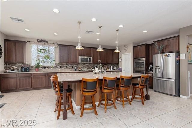 5520 Bruin Lakes Street, Las Vegas, NV 89131