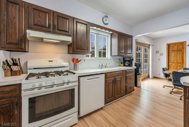 17 JOHNSON AVENUE, West Caldwell Twp., NJ 07006