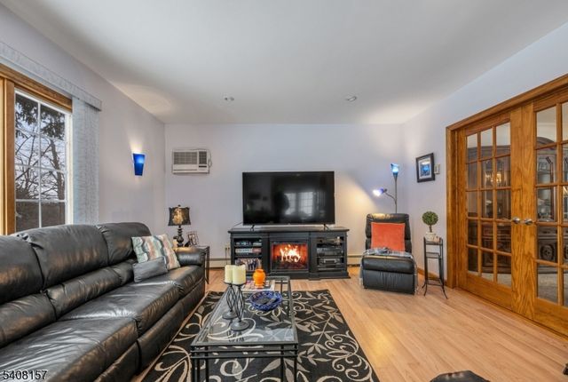 17 JOHNSON AVENUE, West Caldwell Twp., NJ 07006