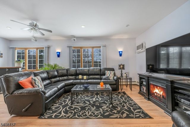 17 JOHNSON AVENUE, West Caldwell Twp., NJ 07006