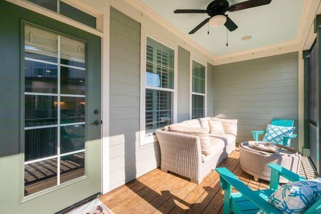 192 Slipper Shell Court, Mount Pleasant, SC 29464