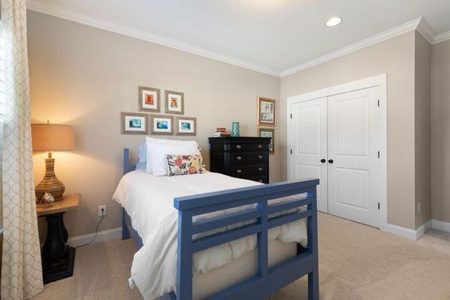192 Slipper Shell Court, Mount Pleasant, SC 29464