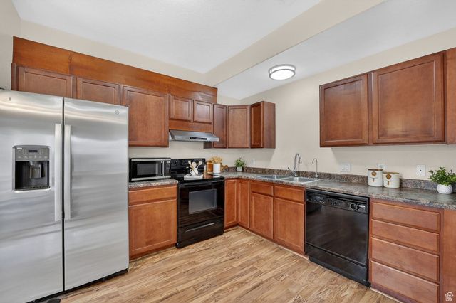 1522 W OAK LAWN CT, West Valley City, UT 84119