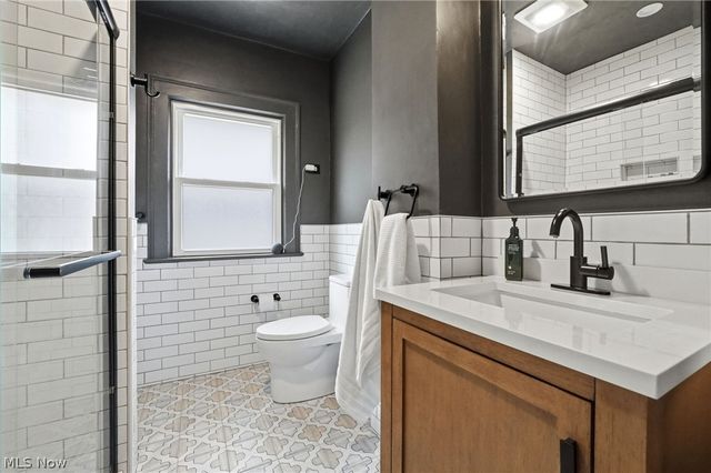 1215 Ethel Avenue, Lakewood, OH 44107
