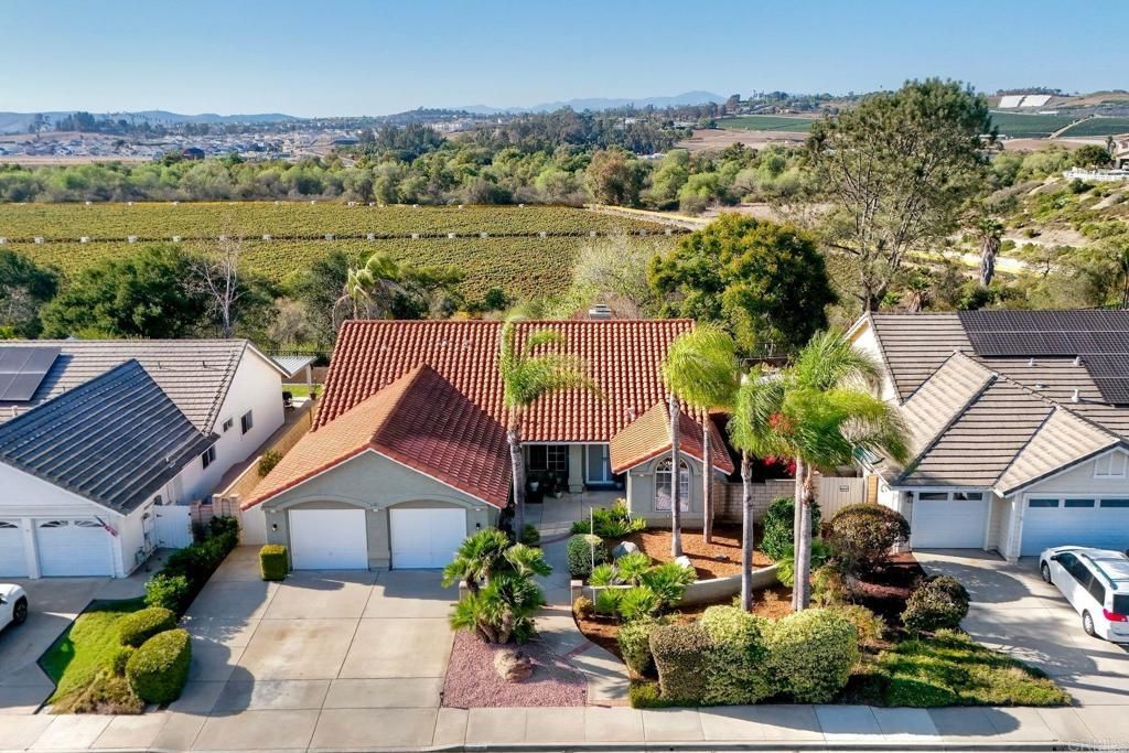 630 Creekside Avenue, Oceanside, CA 92057 — photo 2