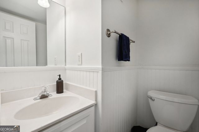 15 Villa Court SE, Smyrna, GA 30080