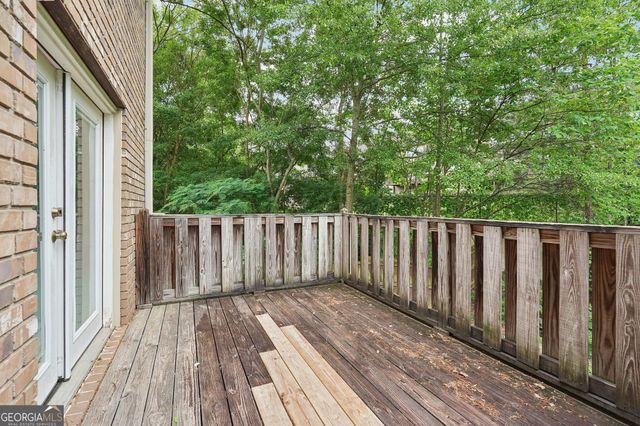 15 Villa Court SE, Smyrna, GA 30080