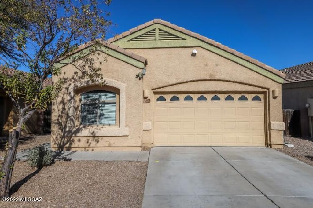 4005 E Coolbrooke Drive, Tucson, AZ 85756
