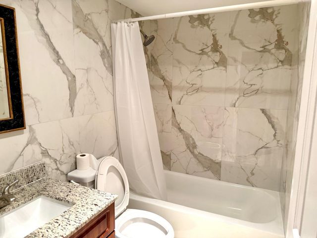 1235 Rowayton Circle, Wellington, FL 33414