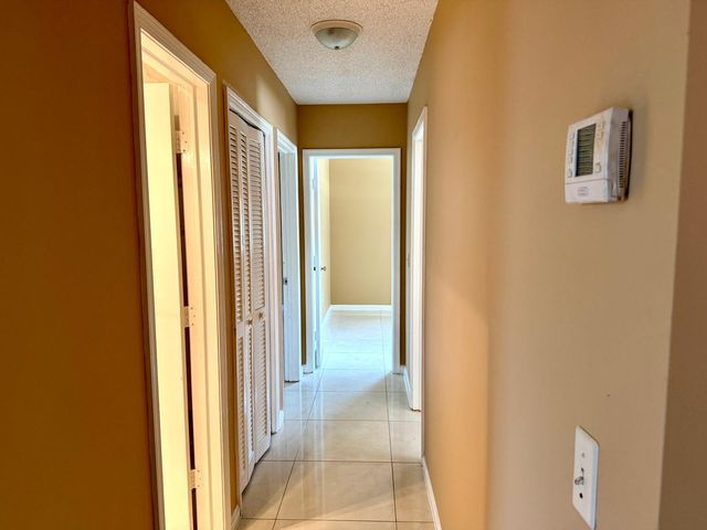 1235 Rowayton Circle, Wellington, FL 33414
