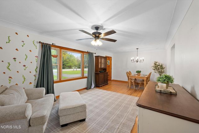 3040 Us Highway 20a, Swanton, OH 43558