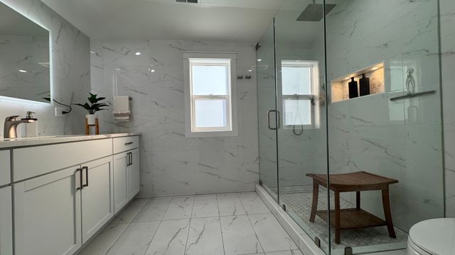 1739 N 24th Avenue, Melrose Park, IL 60160