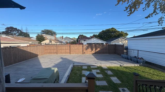 1739 N 24th Avenue, Melrose Park, IL 60160