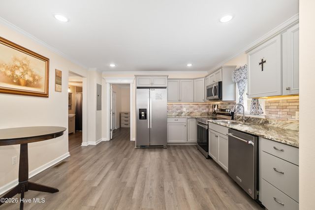 803 Maple Street, Elizabeth City, NC 27909