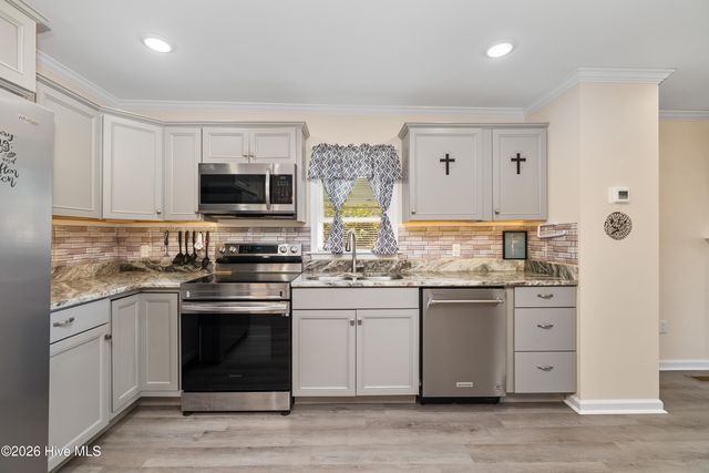 803 Maple Street, Elizabeth City, NC 27909