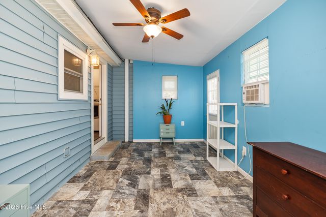 803 Maple Street, Elizabeth City, NC 27909