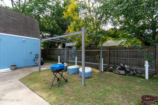 803 Maple Street, Elizabeth City, NC 27909