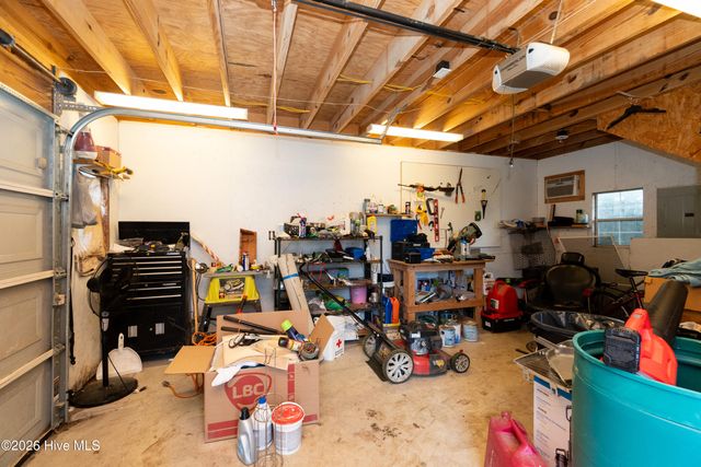 803 Maple Street, Elizabeth City, NC 27909