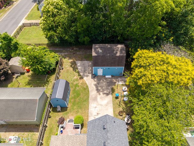 803 Maple Street, Elizabeth City, NC 27909