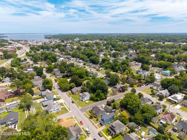 803 Maple Street, Elizabeth City, NC 27909