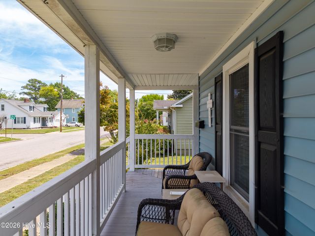 803 Maple Street, Elizabeth City, NC 27909