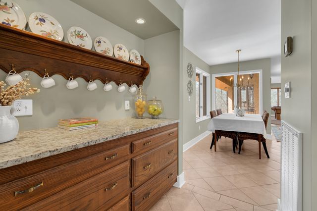 40 Sarvis Ridge Rd, Normandy, TN 37360