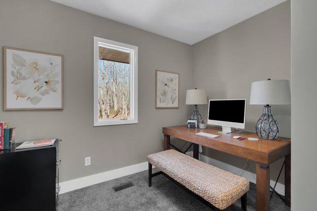 40 Sarvis Ridge Rd, Normandy, TN 37360