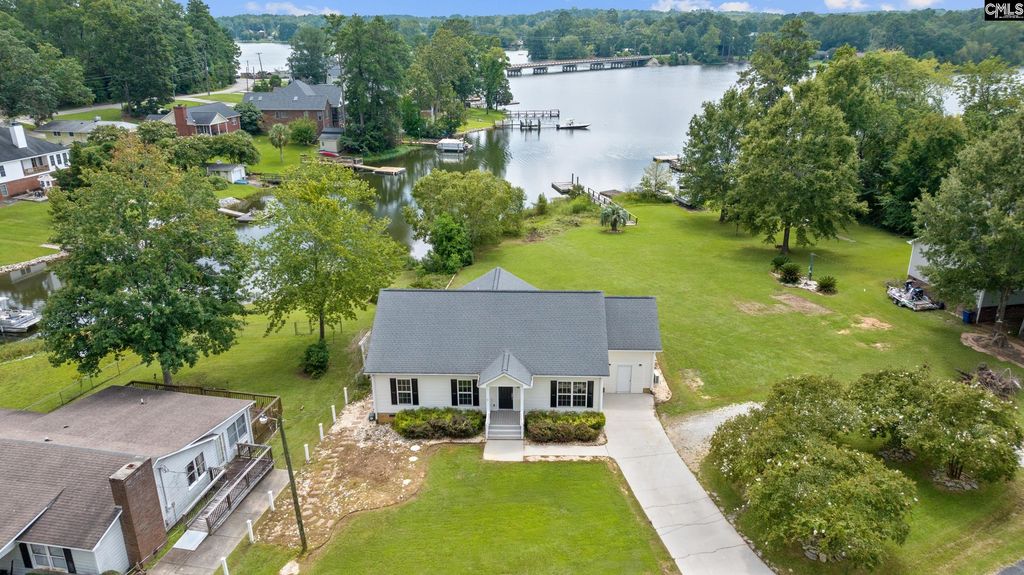 217 Lakewood Drive, Chapin, SC 29036