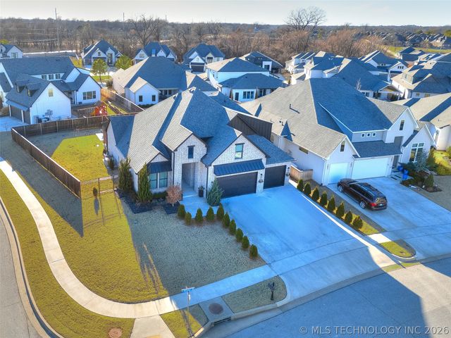 4626 S Retana Place, Broken Arrow, OK 74011