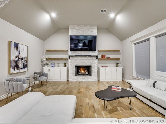 4626 S Retana Place, Broken Arrow, OK 74011