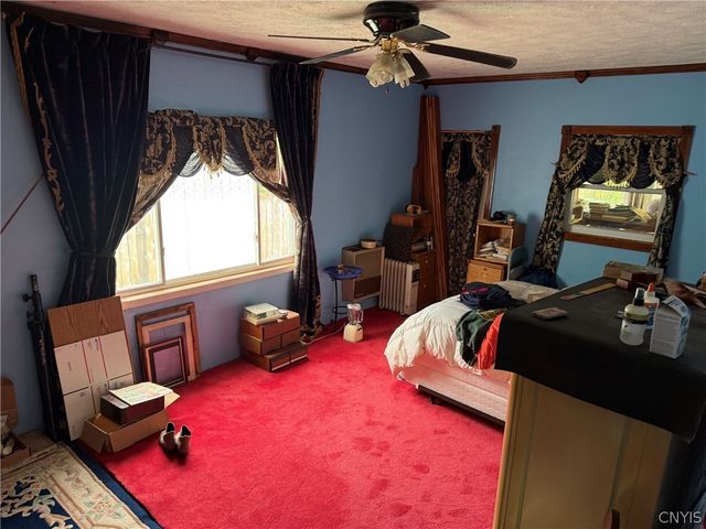 8032 Thompson Road, Cicero, NY 13039