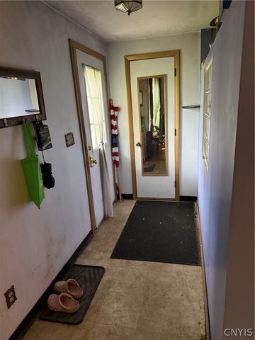 8032 Thompson Road, Cicero, NY 13039