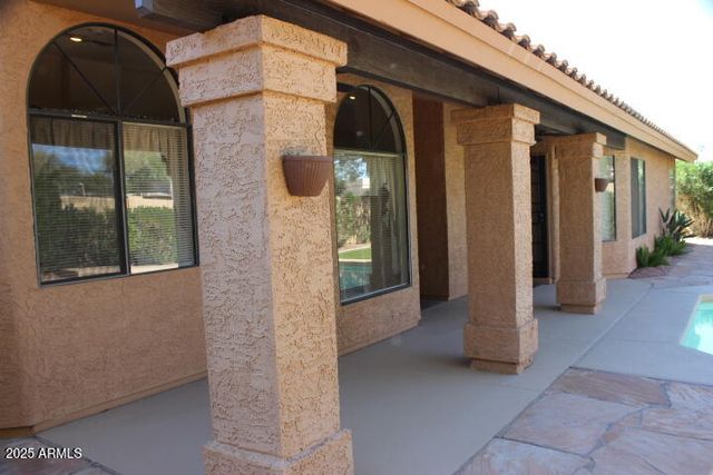 5002 E KAREN Drive, Scottsdale, AZ 85254