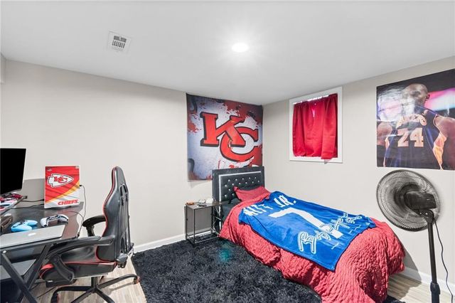 205 E Dauxville Drive, Richmond, MO 64085