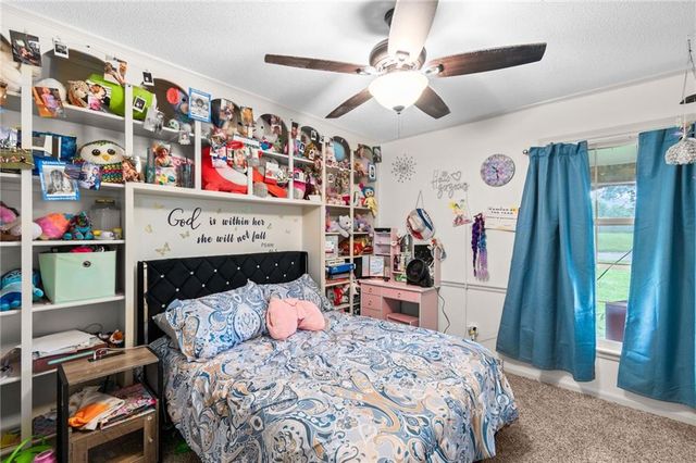 205 E Dauxville Drive, Richmond, MO 64085