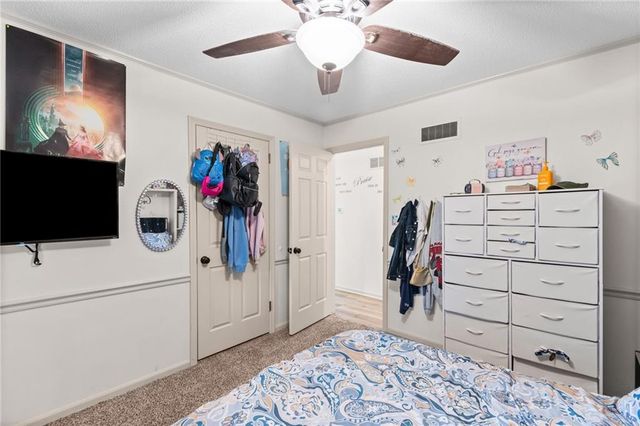 205 E Dauxville Drive, Richmond, MO 64085