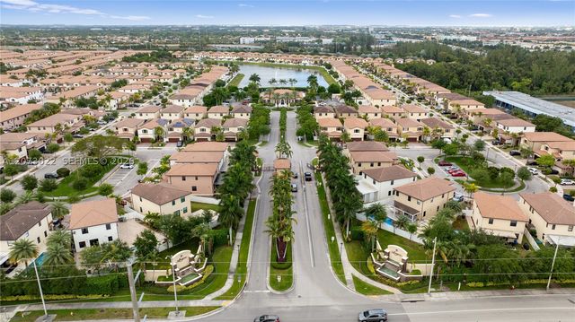 8881 W 35th Ln, Hialeah, FL 33018