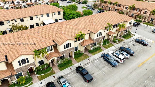 8881 W 35th Ln, Hialeah, FL 33018