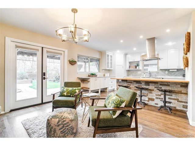 787 Olive St, Denver, CO 80220