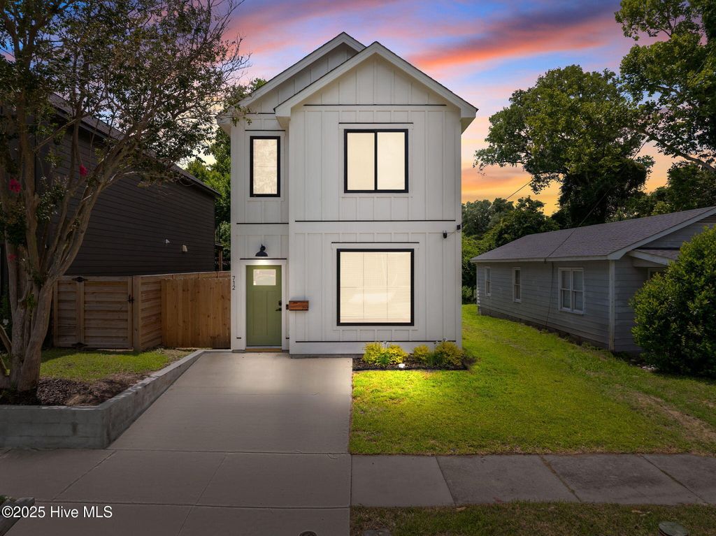 712 S 13th Street, Wilmington, NC 28401