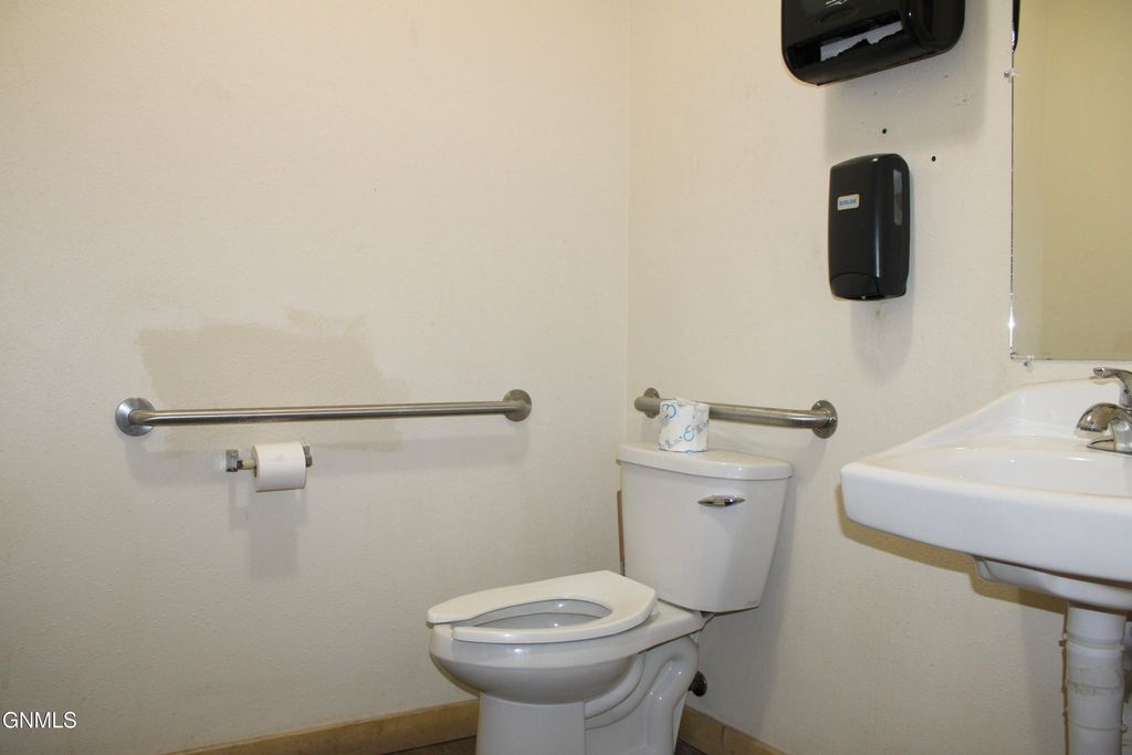 14080 U.S. 85, Alexander, ND 58831 photo 19