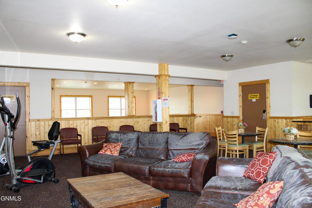 14080 U.S. 85, Alexander, ND 58831 photo 26